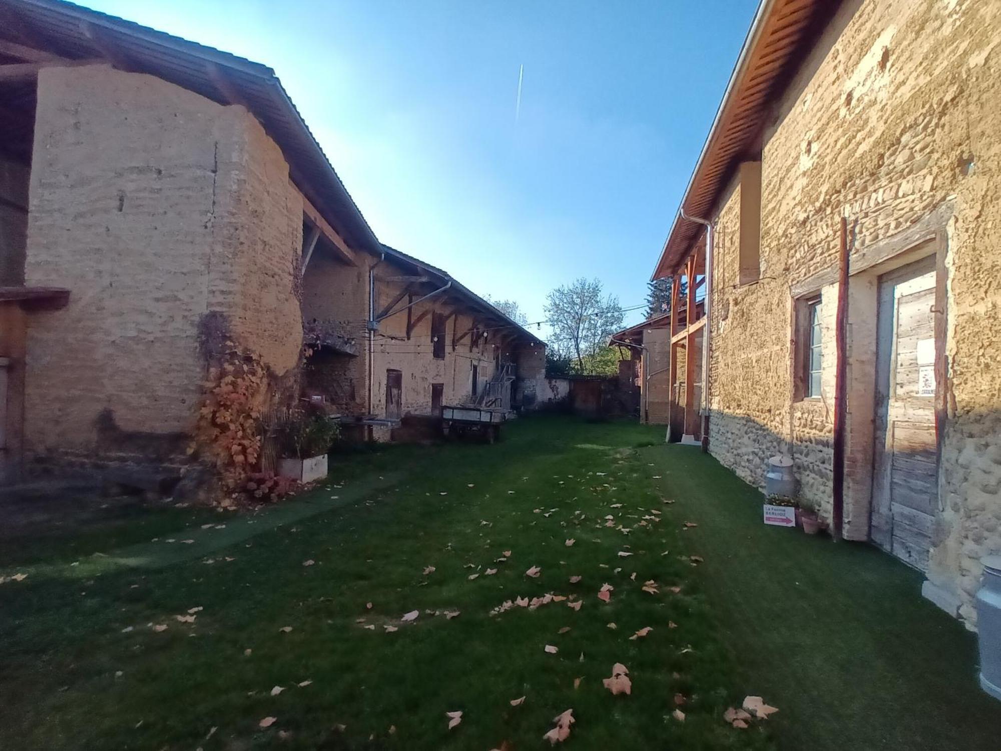 La Cote-Saint-AndreLa Ferme De Berlioz公寓式酒店 外观 照片